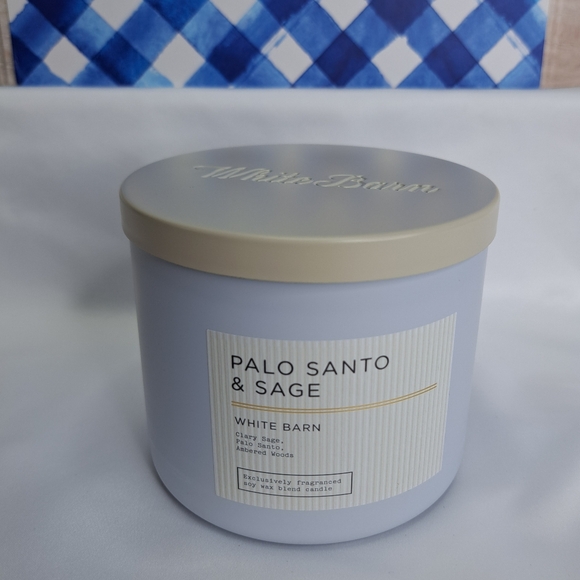 White Barn Palo Santo & Sage Candle - Cream - Picture 8 of 10